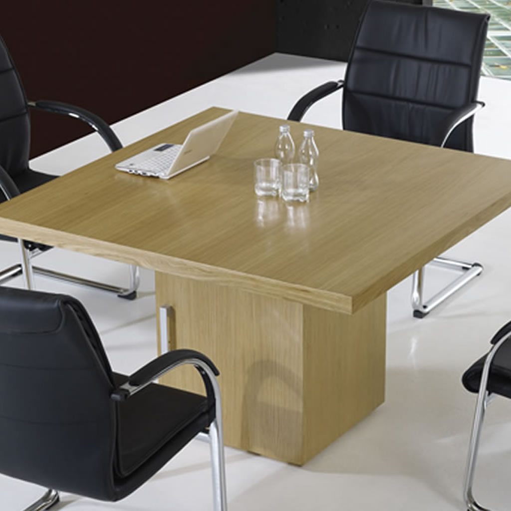 Lexus-Mesa-de-reunao-de-madeira 3