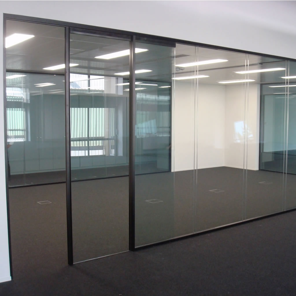 Porta de Correr Sistema Entre-Vidros